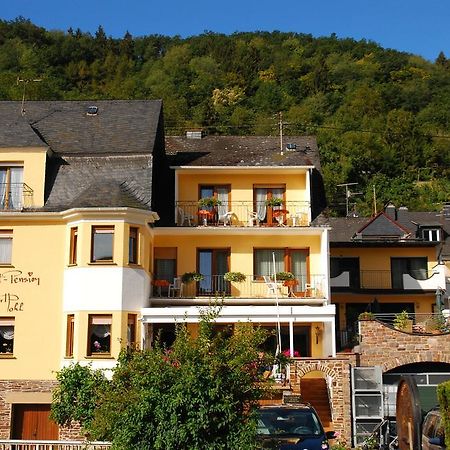 Weingut Pension Gibbert-Pohl Briedel Room photo